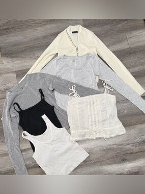 NEW $160 Brandy Melville Tops